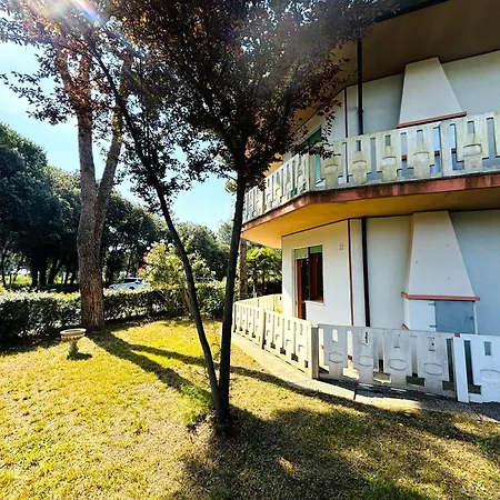 Corona Apartment