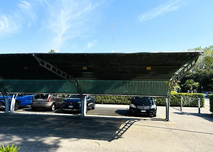 Corona شقة بيبيوني